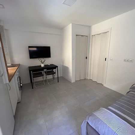 Apartamentos Yiya Malaga Luaran gambar