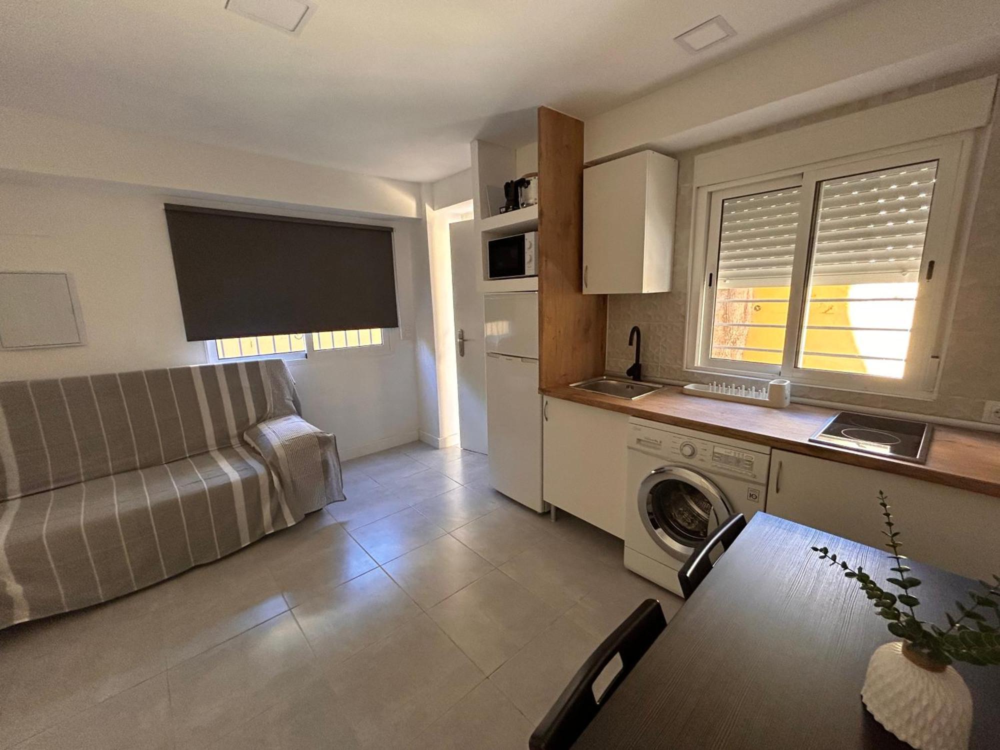 Apartamentos Yiya Malaga Luaran gambar